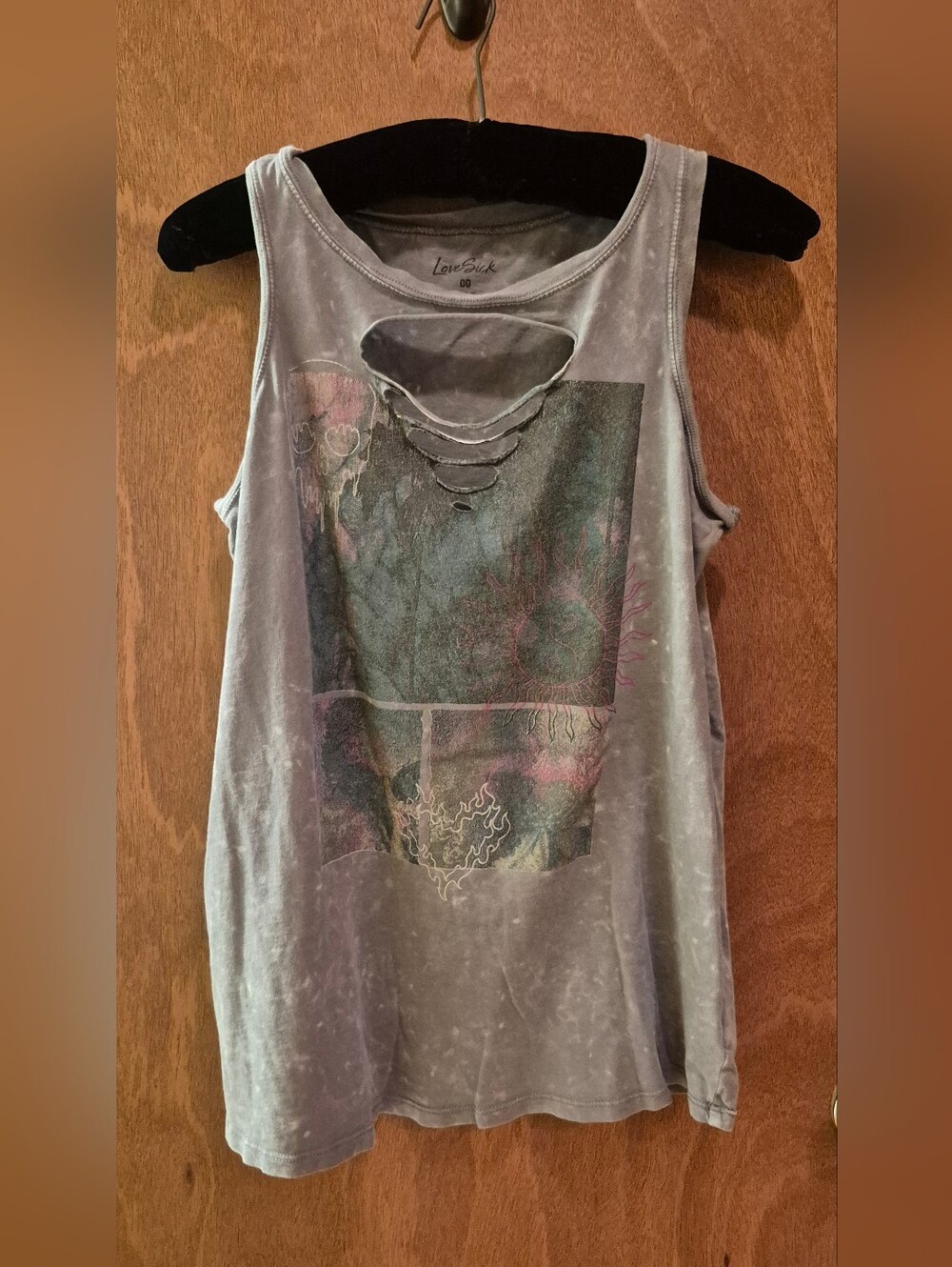 Lovesick (by Torrid) Washed Gray Distressed Graphic Tank Top
